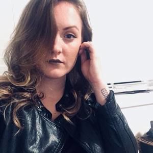 Meet your Posher, Alexis